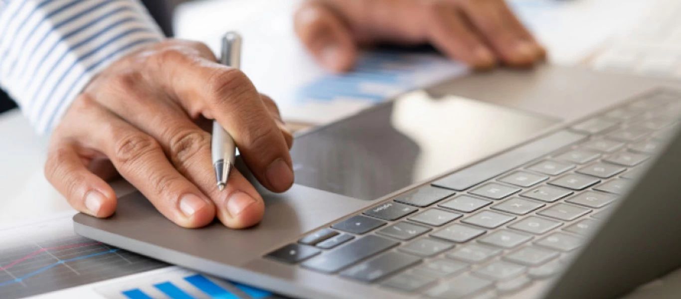 Νέο εργασιακό: Έρχονται απολύσεις και απλήρωτες υπερωρίες - Τι πρέπει να ξέρουν οι εργαζόμενοι